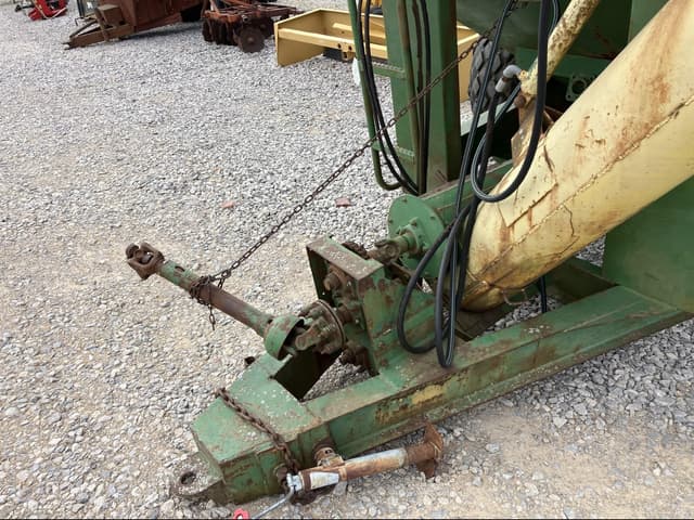 Image of John Deere 1210A equipment image 3