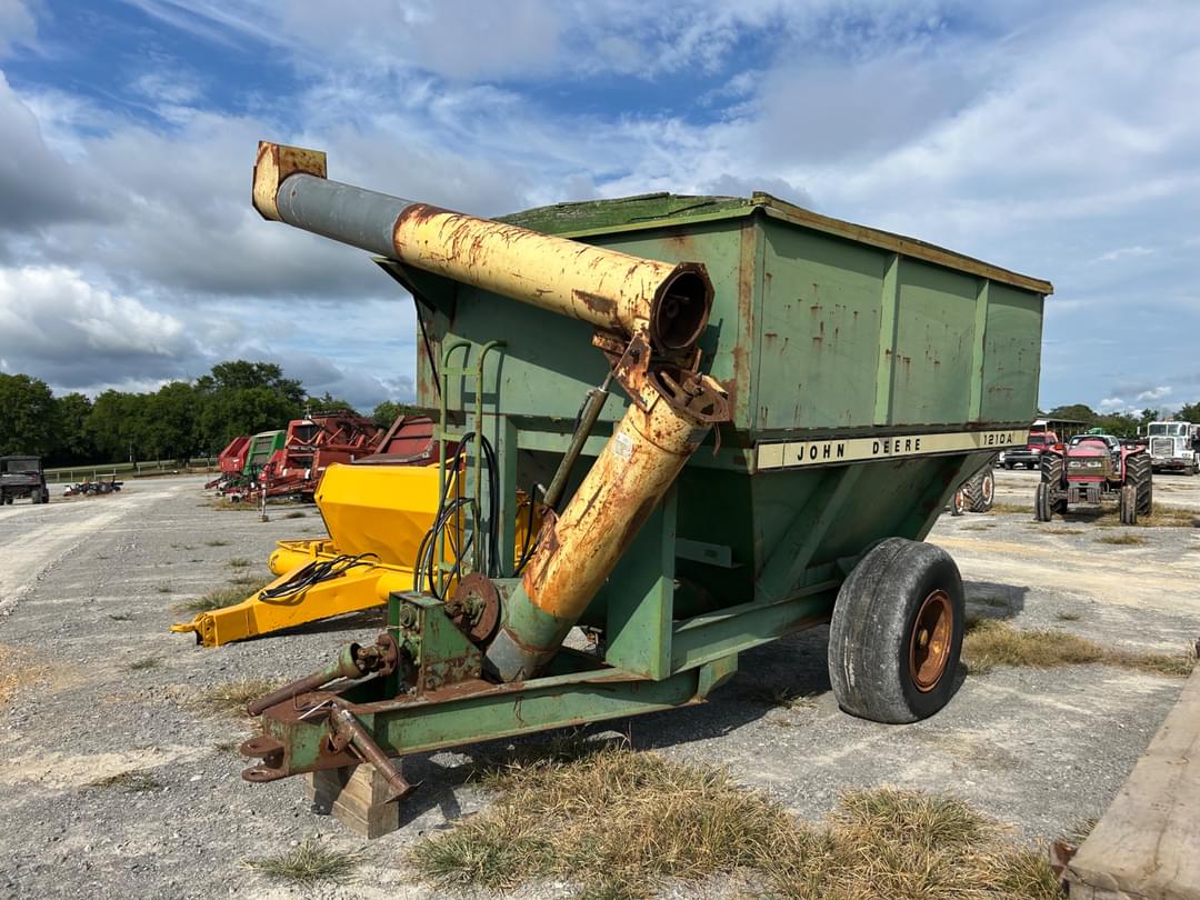 Image of John Deere 1210A Primary image
