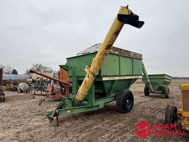 Image of John Deere 1210A equipment image 1