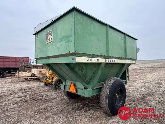 Image of John Deere 1210A equipment image 4