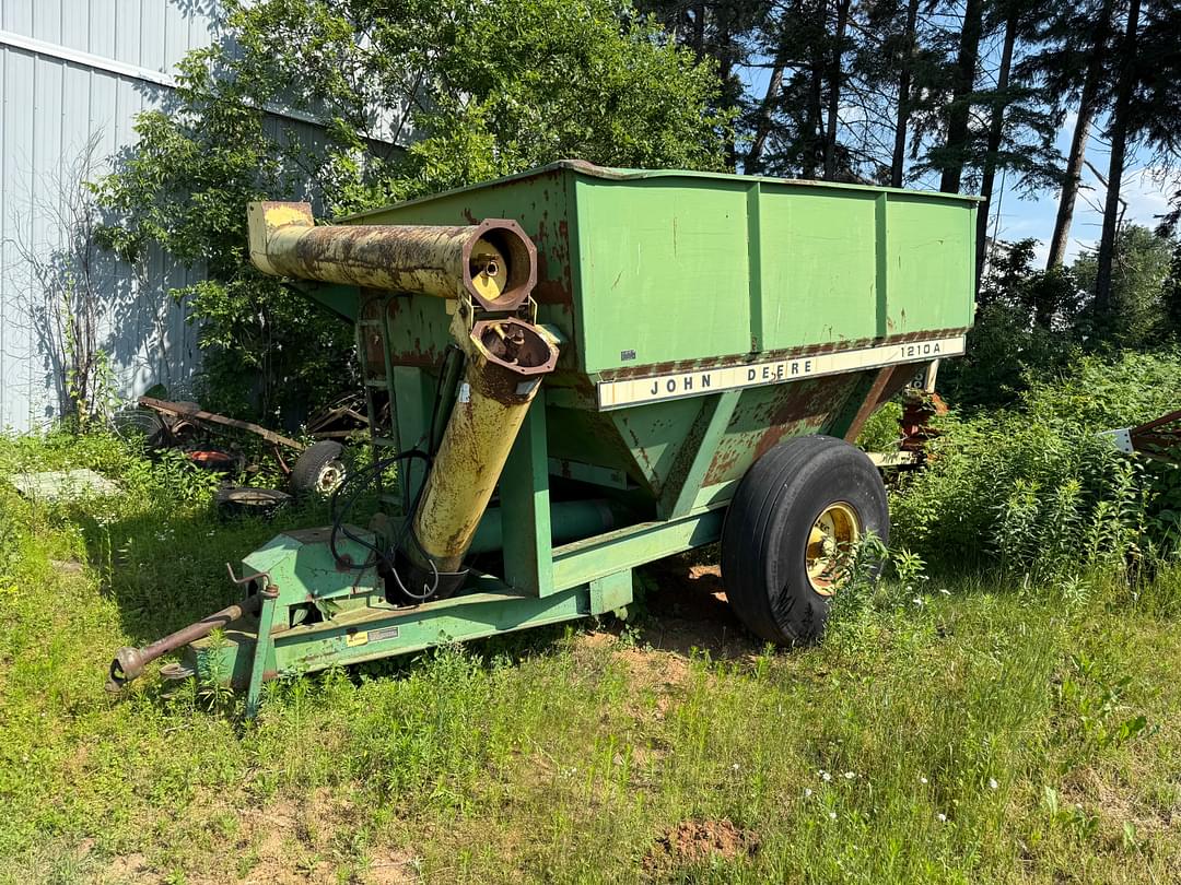 Image of John Deere 1210A Primary image