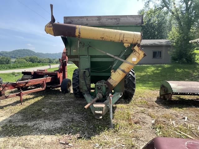 Image of John Deere 1210A equipment image 1