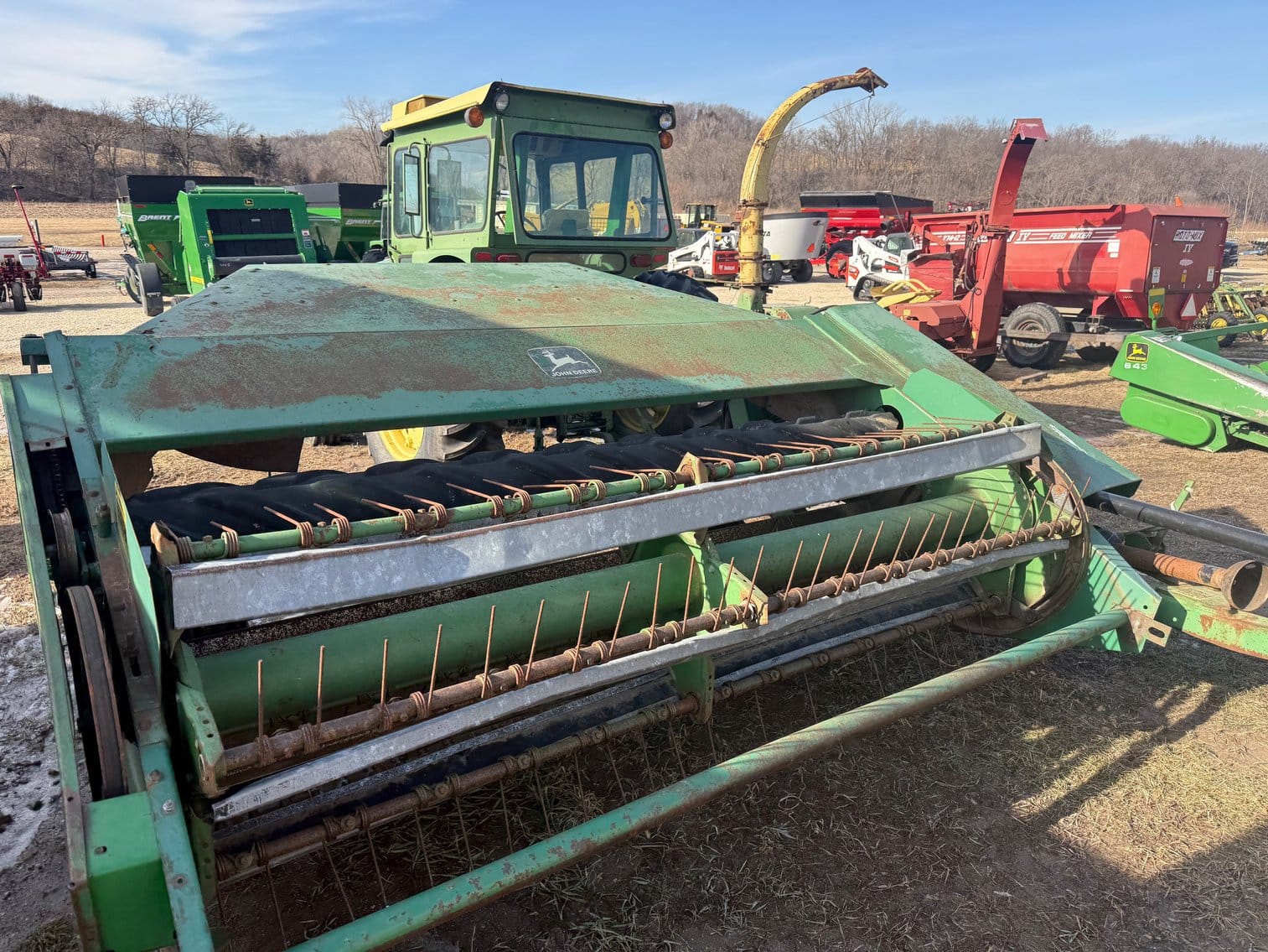 John Deere 1217 Equipment Image0