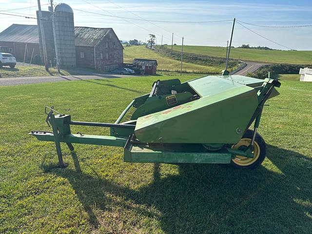 Image of John Deere 1217 equipment image 1