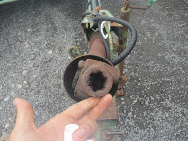 Image of John Deere 1219 equipment image 1