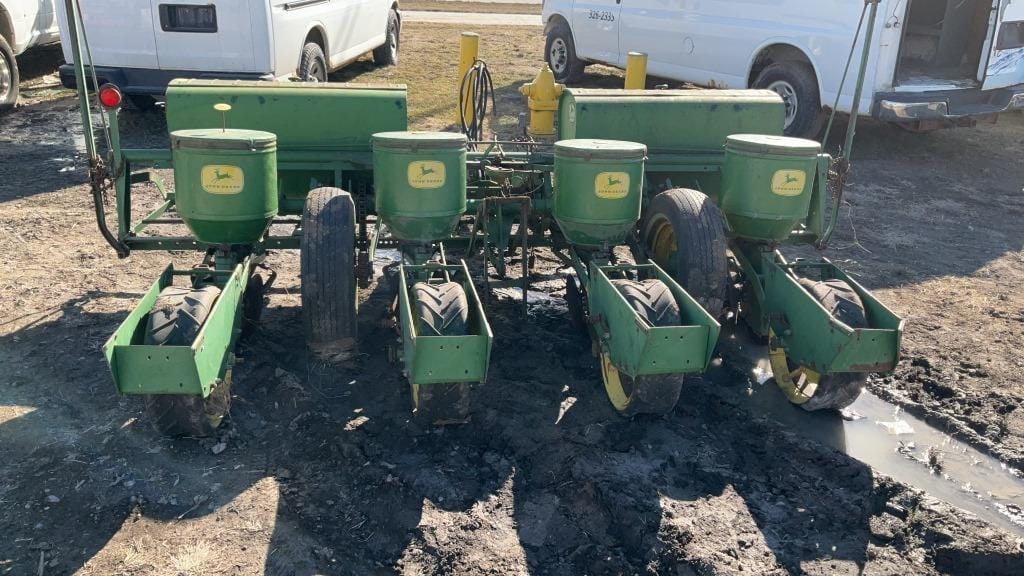 Main image John Deere 1240