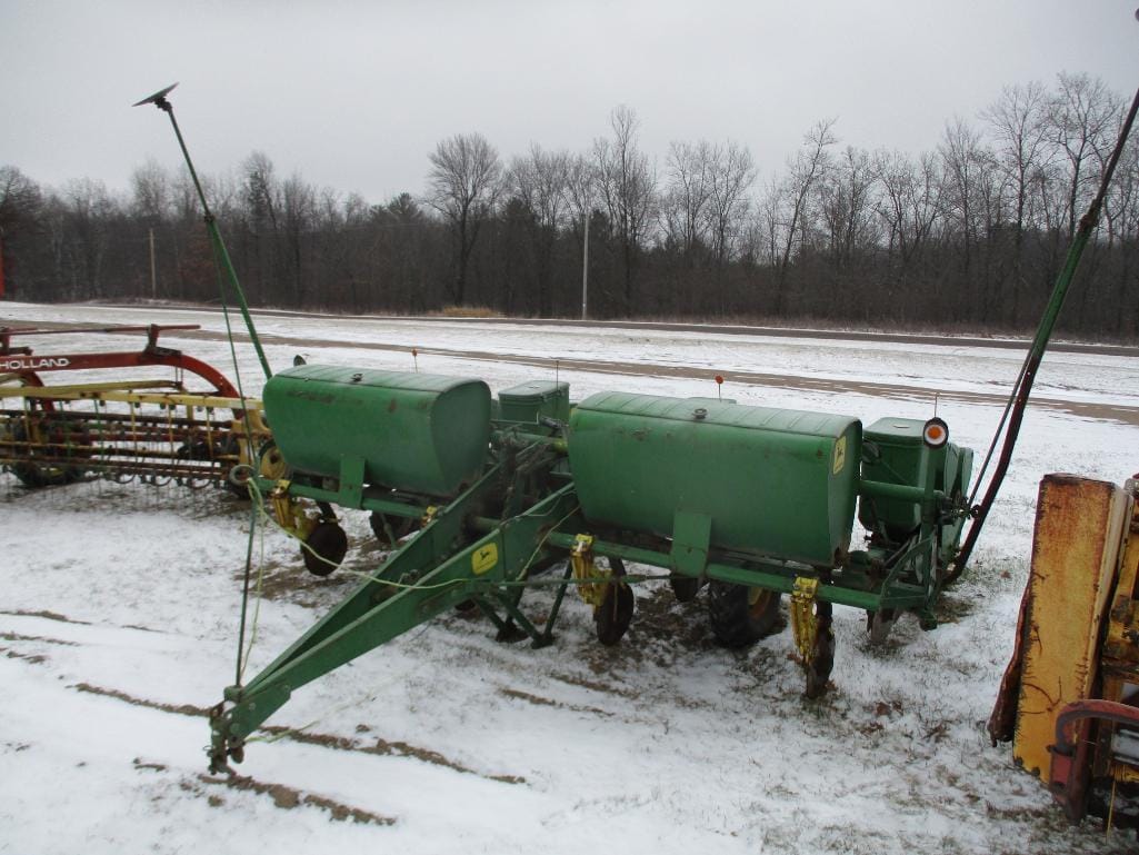 Main image John Deere 1240