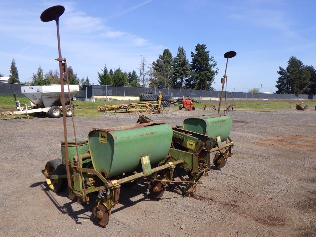 Main image John Deere 1240