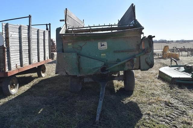 Image of John Deere 125 equipment image 2