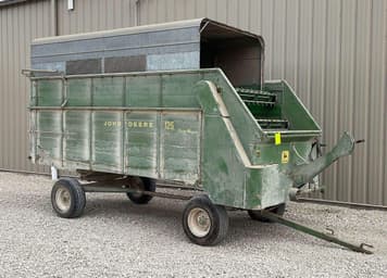 Main image John Deere 125