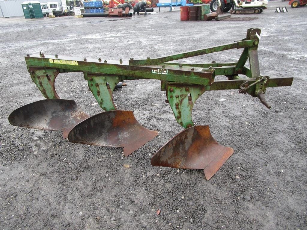 Main image John Deere 1250