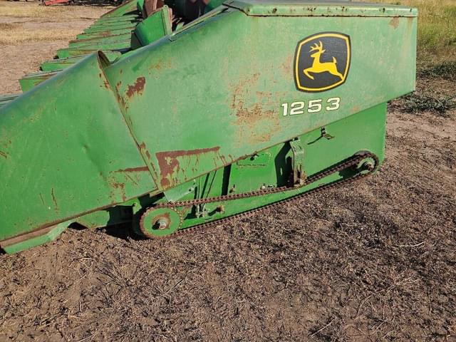 Image of John Deere 1253 equipment image 1