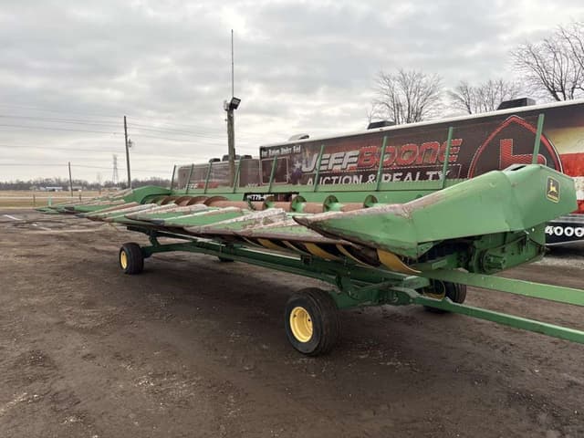 Image of John Deere 1253A equipment image 1