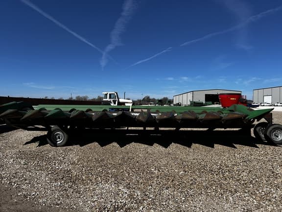 Image of John Deere 1253A equipment image 3