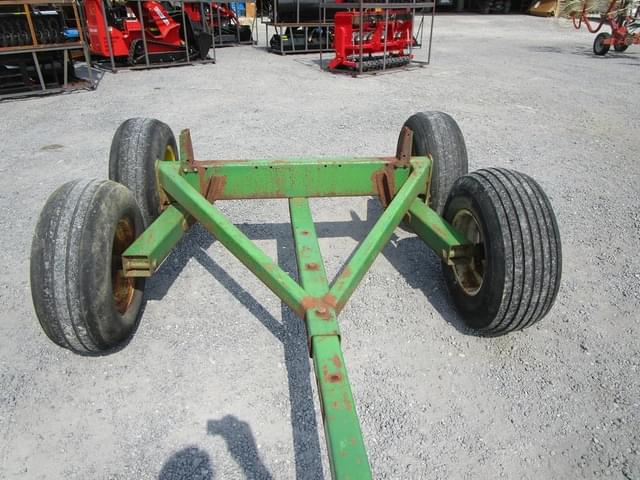 Image of John Deere 1275 equipment image 2