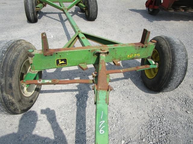Image of John Deere 1275 equipment image 1