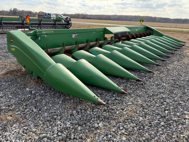 Image of John Deere 1293 equipment image 2
