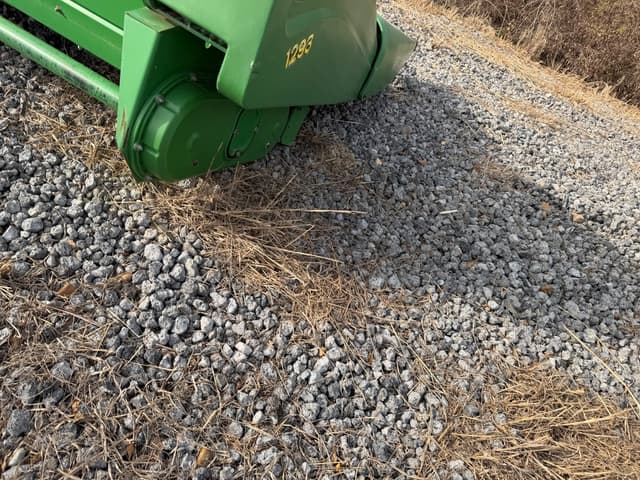 Image of John Deere 1293 equipment image 4