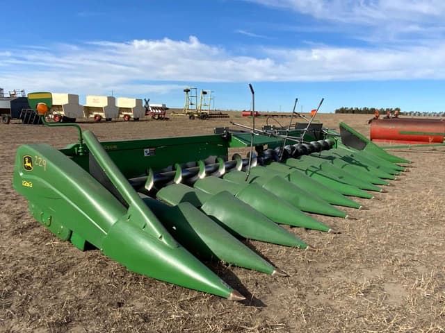 Image of John Deere 1293 equipment image 3