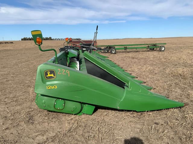 Image of John Deere 1293 equipment image 2
