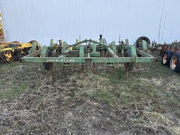 Main image John Deere 1600