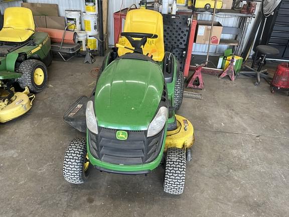 Image of John Deere D130 equipment image 2