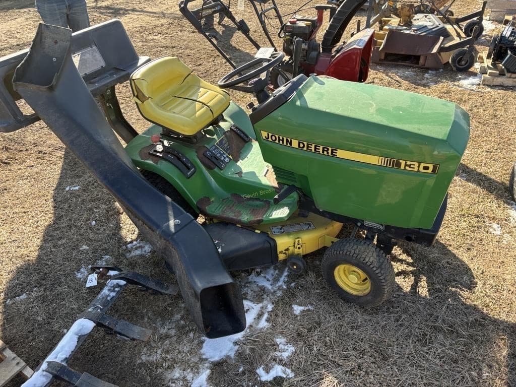 Image of John Deere 130 Image 1