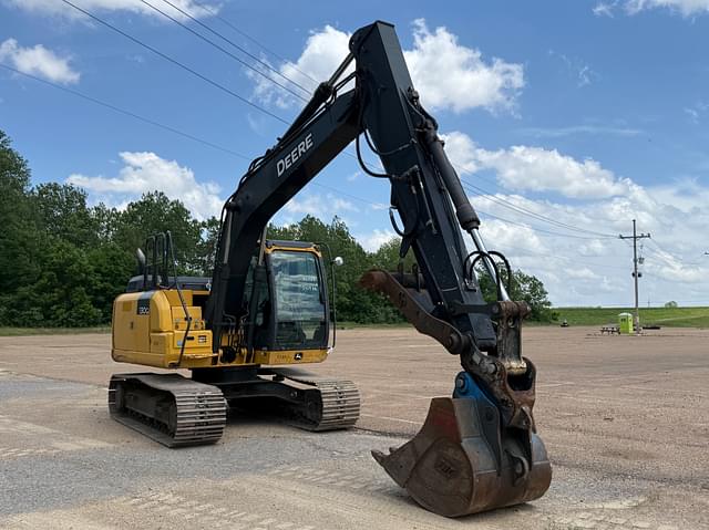 Image of John Deere 130G equipment image 2