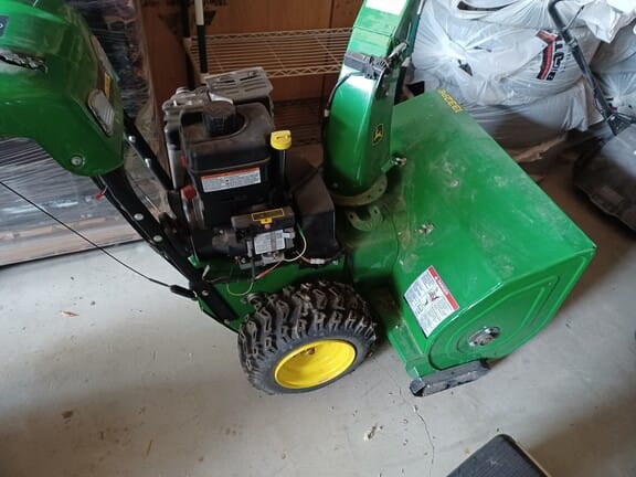Main image John Deere 1332PE