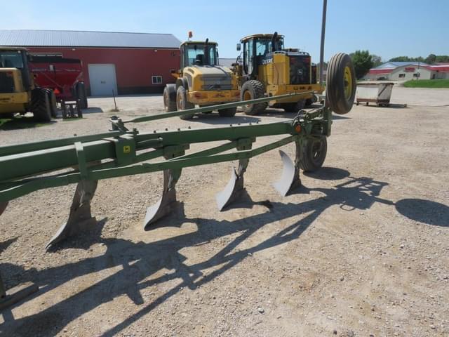 Image of John Deere 1350-1450 equipment image 2