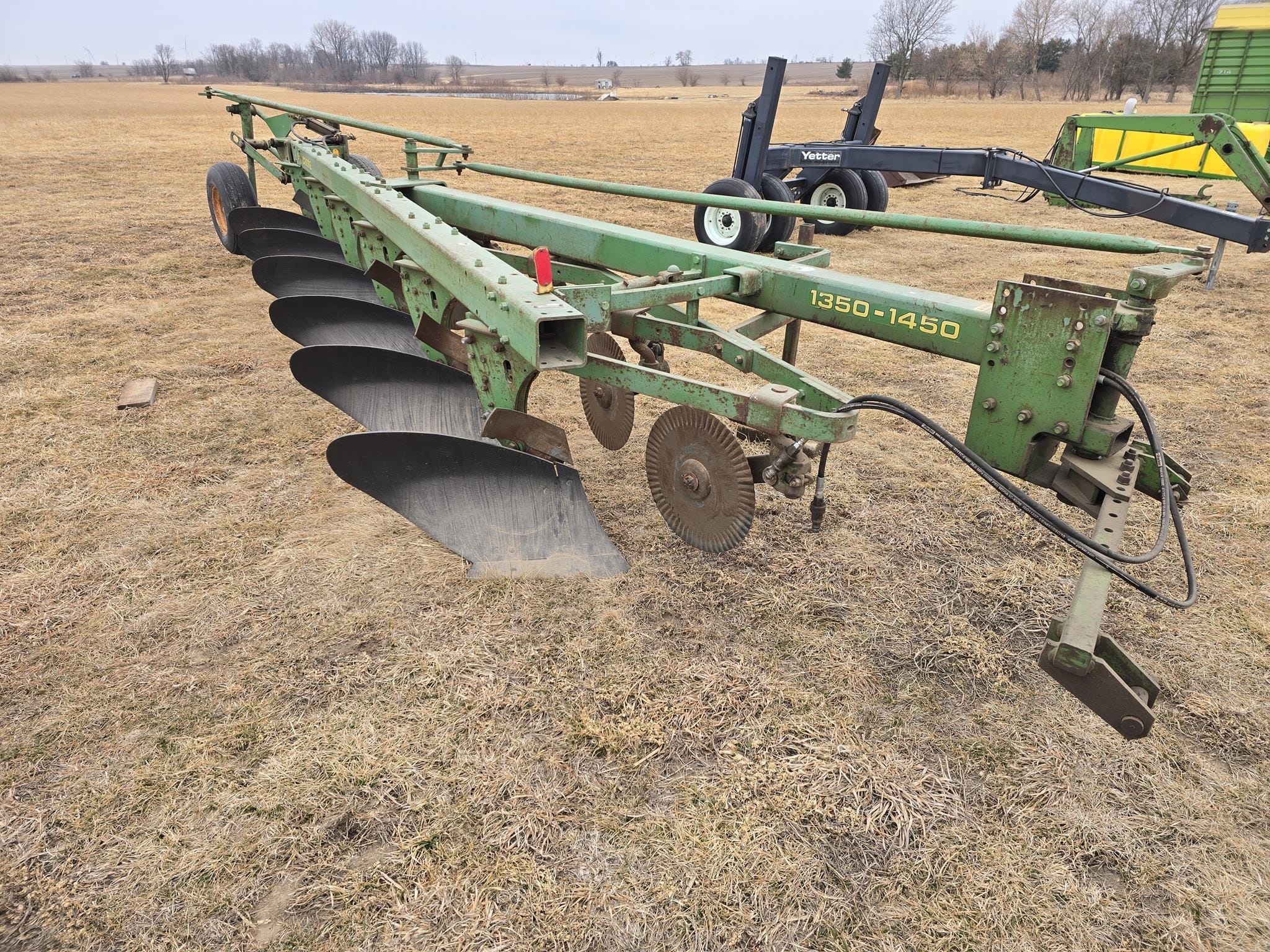 John Deere 1350-1450 Equipment Image0