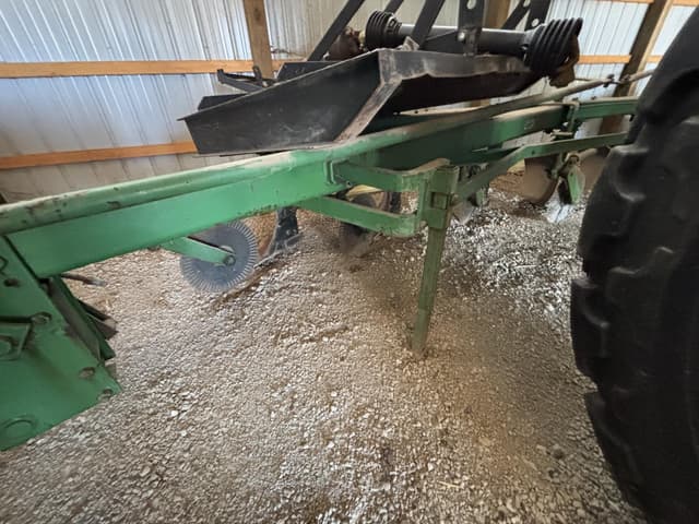 Image of John Deere 1350-1450 equipment image 4