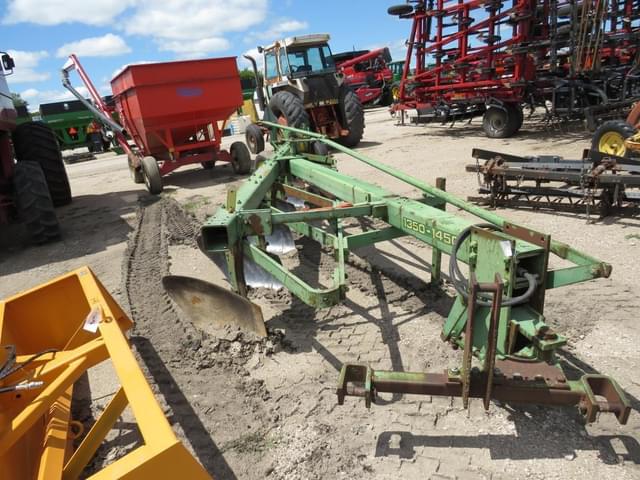 Image of John Deere 1350-1450 equipment image 1