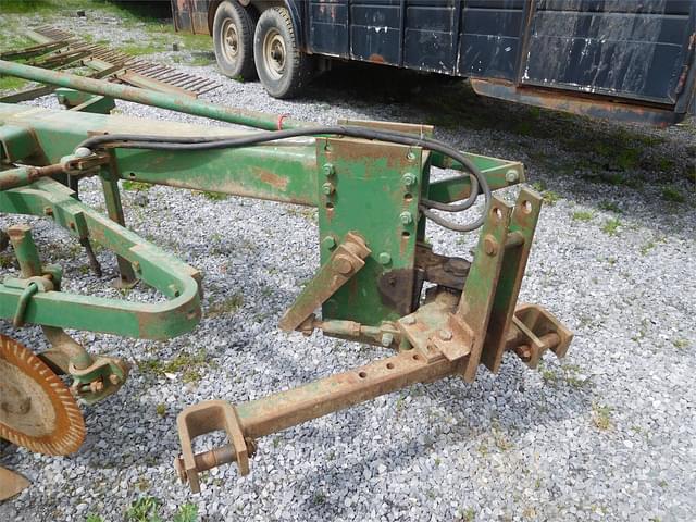 Image of John Deere 1350-1450 equipment image 2