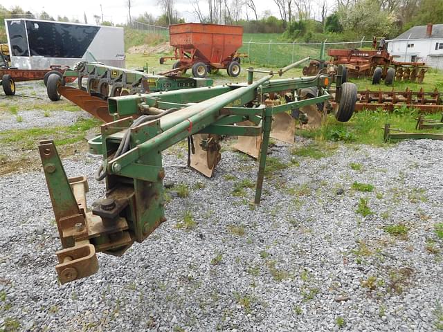 Image of John Deere 1350-1450 equipment image 3