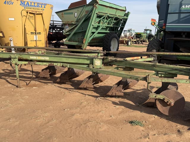 Image of John Deere 1350-1450 equipment image 4