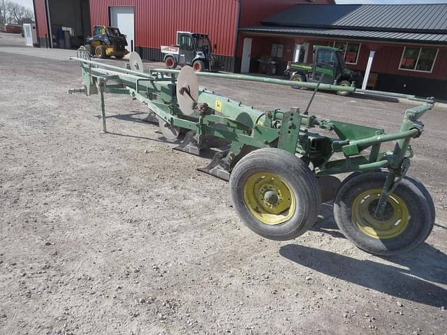 Image of John Deere 1350-1450 equipment image 2