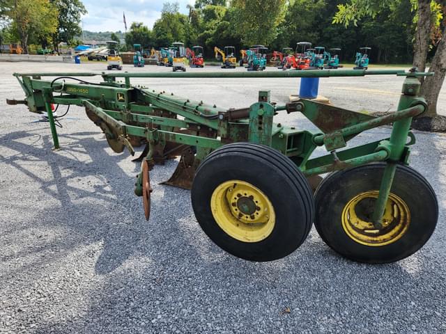 Image of John Deere 1350-1450 equipment image 3