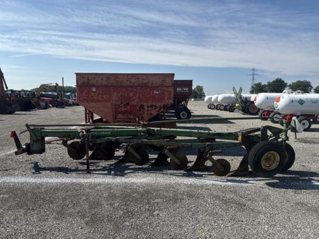 Image of John Deere 1350-1450 equipment image 3