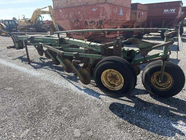 Image of John Deere 1350-1450 equipment image 4