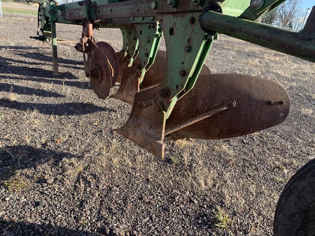 Image of John Deere 1350 equipment image 3