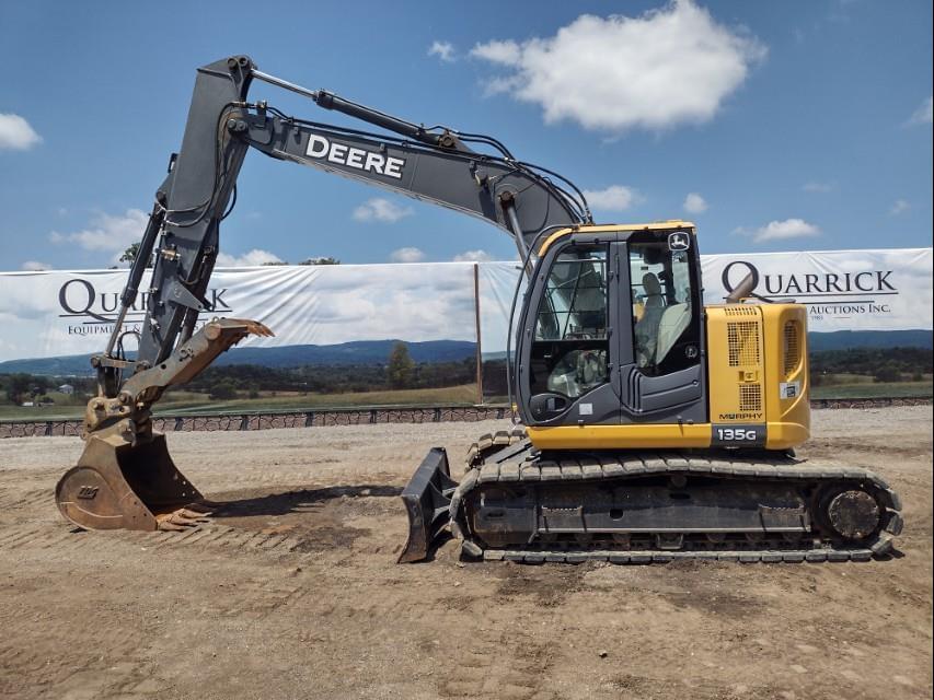 Image of John Deere 135G Primary image