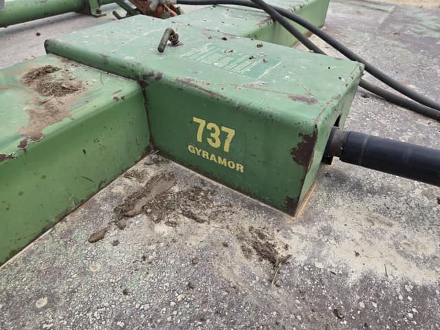 Image of John Deere 737 equipment image 4