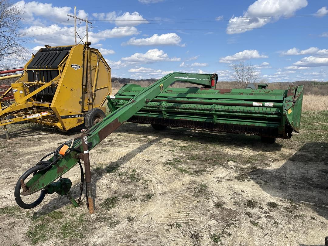 Image of John Deere 1600 Primary image