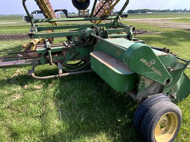 Image of John Deere 14T equipment image 4