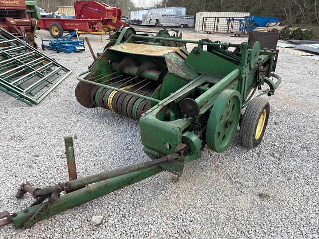 Image of John Deere 14T equipment image 1