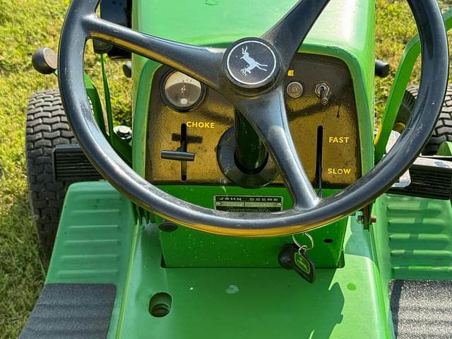 Image of John Deere 140 equipment image 3