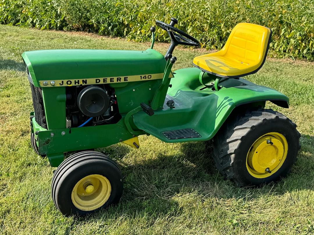 Image of John Deere 140 Primary image