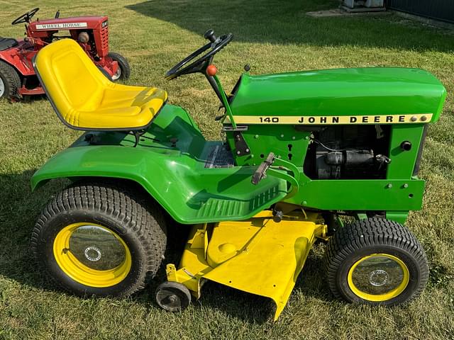 Image of John Deere 140 equipment image 1