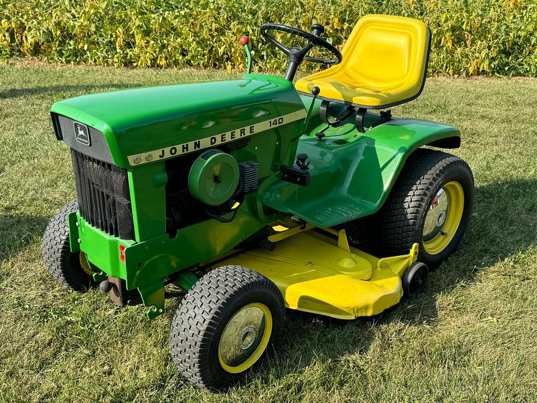 Image of John Deere 140 Primary image